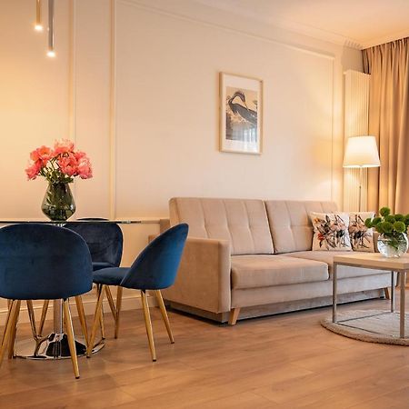 Mennica Residence - Grzybowska 43A Varšava Exteriér fotografie