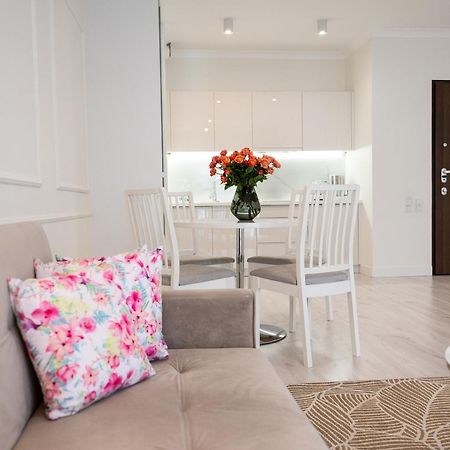 Mennica Residence - Grzybowska 43A Varšava Exteriér fotografie