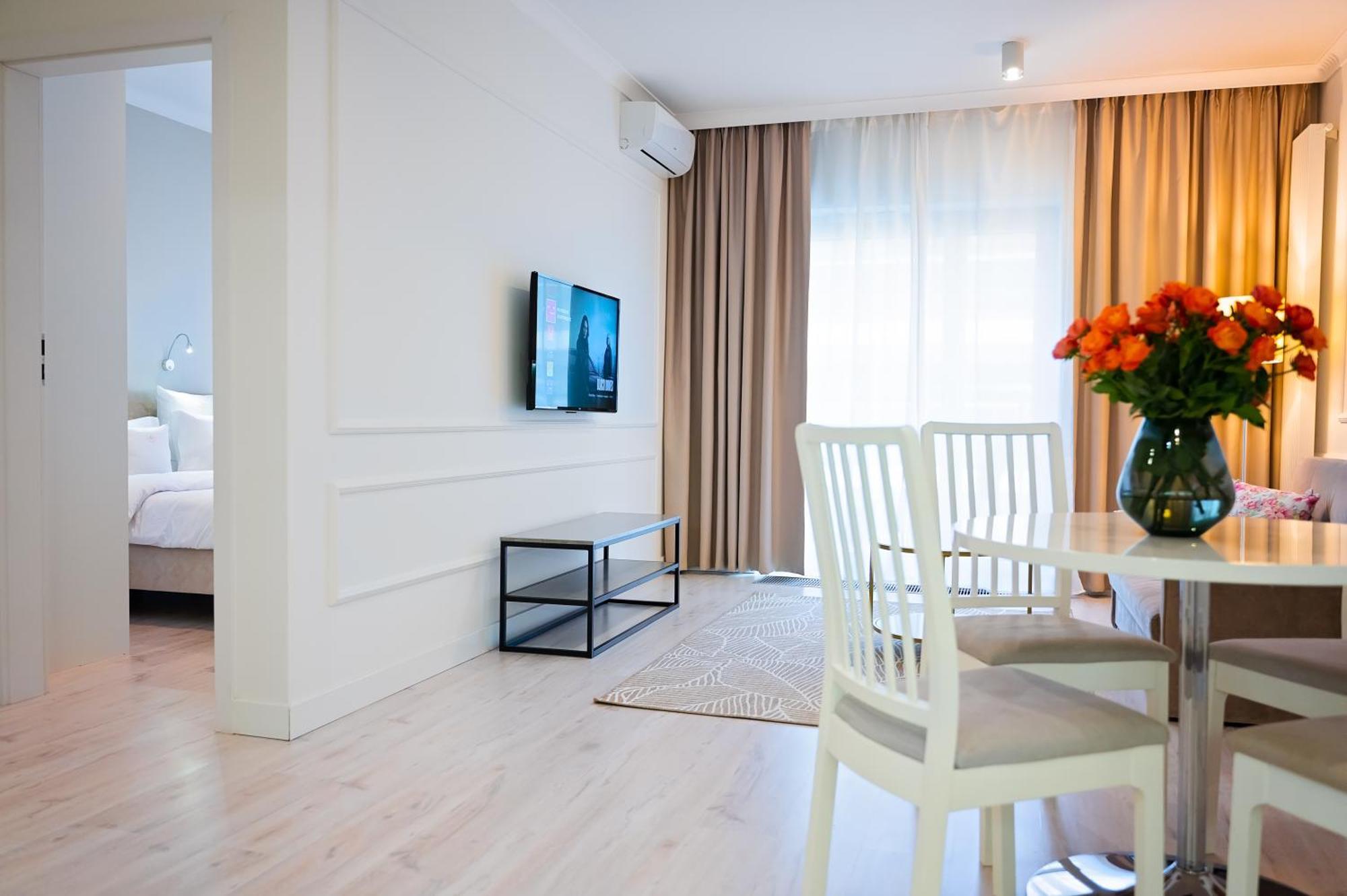 Mennica Residence - Grzybowska 43A Varšava Exteriér fotografie
