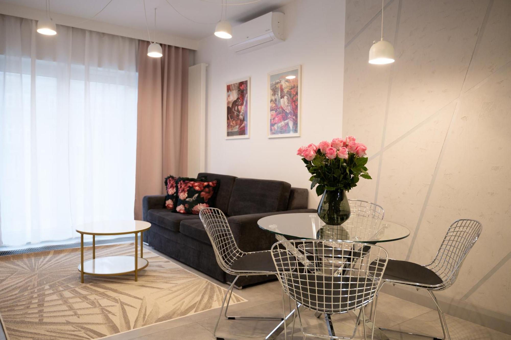 Mennica Residence - Grzybowska 43A Varšava Exteriér fotografie